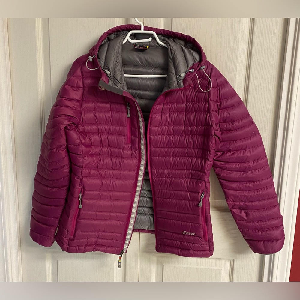 Sherpa Adventure Gear Nangpala Hooded
Down Jacket Colour Wine